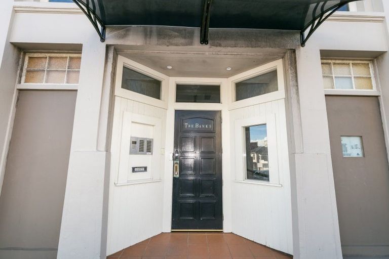 Photo of property in 12/37 Majoribanks Street, Mount Victoria, Wellington, 6011