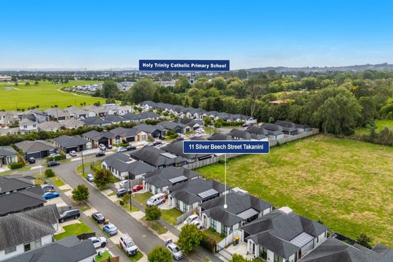 Photo of property in 11 Silver Beech Street, Takanini, 2110