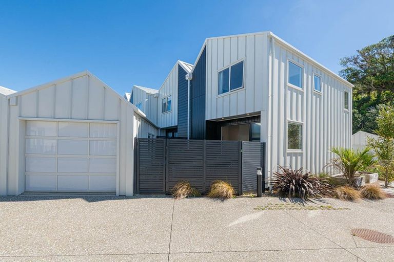 Photo of property in 18 Boathouse Bay Lane, Snells Beach, 0920