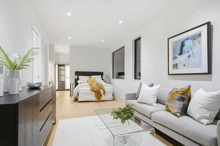 Photo of property in 59 Streamview Way, Long Bay, Auckland, 0630
