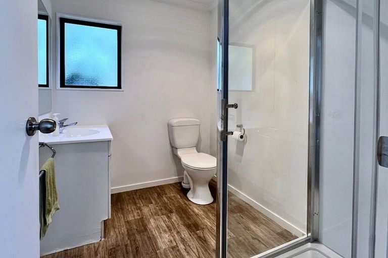 Photo of property in 56 Christmas Road, Manurewa, Auckland, 2102