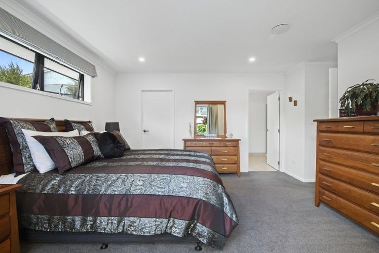 Photo of property in 130 Lisle Farm Drive, Pukekohe, 2120