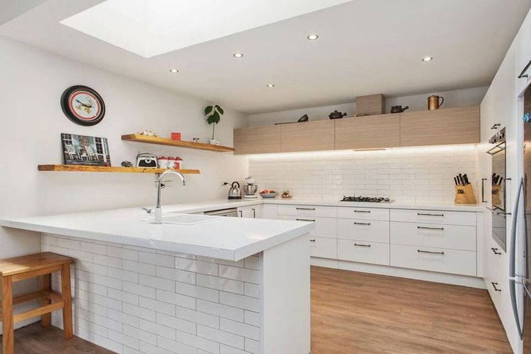 Photo of property in 10 Juniper Way, Prebbleton, 7604