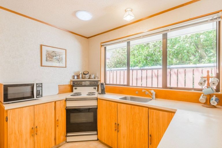 Photo of property in 7 Ngapotiki Street, Paraparaumu Beach, Paraparaumu, 5032