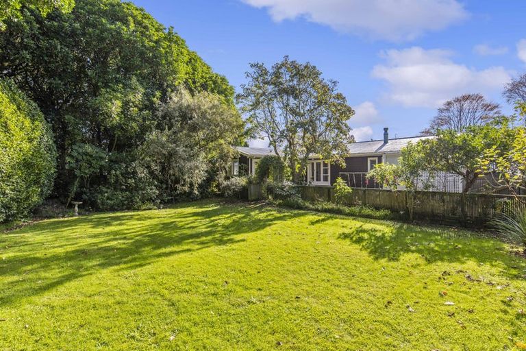 Photo of property in 46 Kohekohe Road, Waikanae, 5036