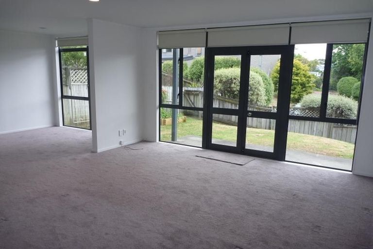 Photo of property in 10/3 Erewhon Place, Birkdale, Auckland, 0626