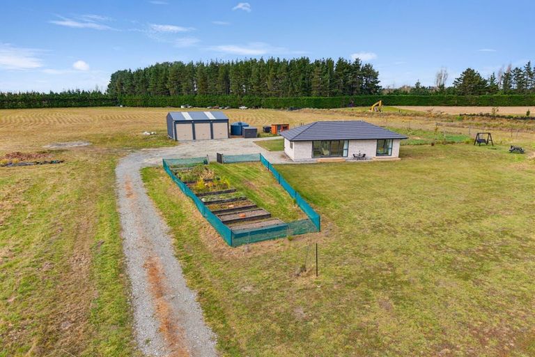 Photo of property in 484 Pesters Road, West Eyreton, Rangiora, 7475