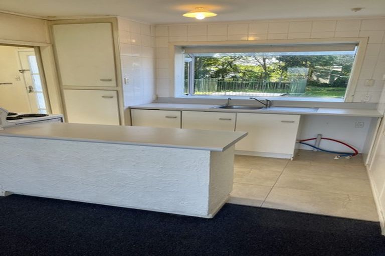 Photo of property in 2/16 Parker Avenue, New Lynn, Auckland, 0600