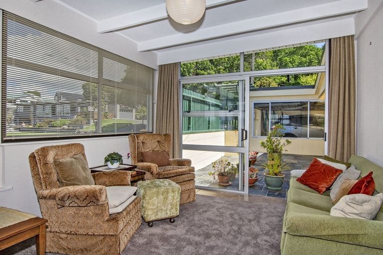 Photo of property in 182 Beach Road, Onerahi, Whangarei, 0110
