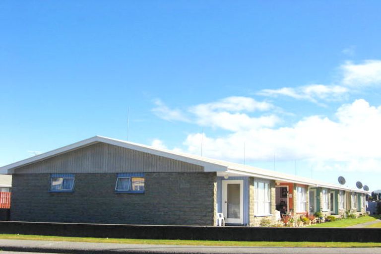 Photo of property in 6/64 Tasman Street, Greymouth, 7805