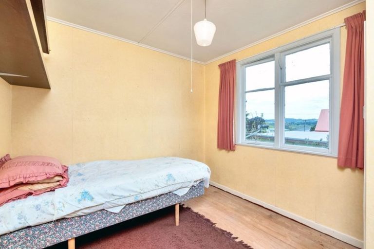 Photo of property in 3 Puriri Street, Helensville, 0800