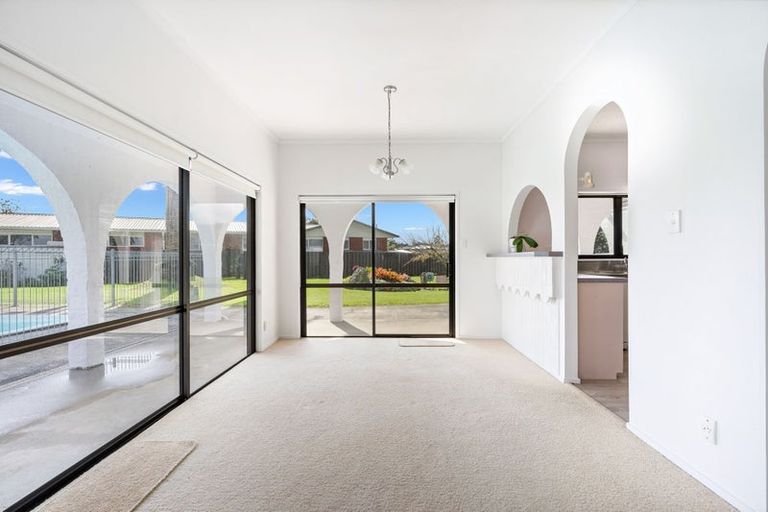 Photo of property in 9 Windsor Avenue, Waikanae, 5036