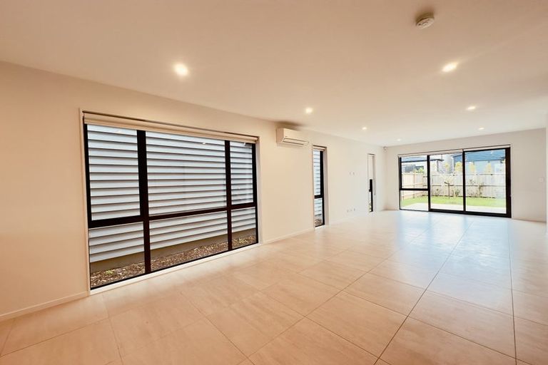 Photo of property in 31 Exmoor Road, Karaka, Papakura, 2113