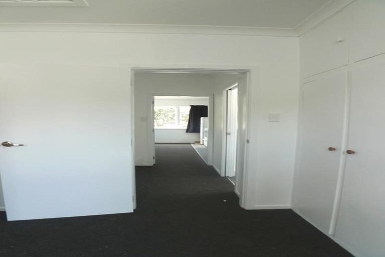 Photo of property in 1/190 The Parade, Island Bay, Wellington, 6023