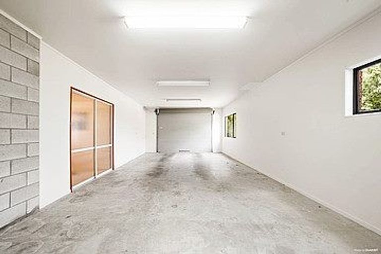 Photo of property in 68 Redwing Street, Browns Bay, Auckland, 0630