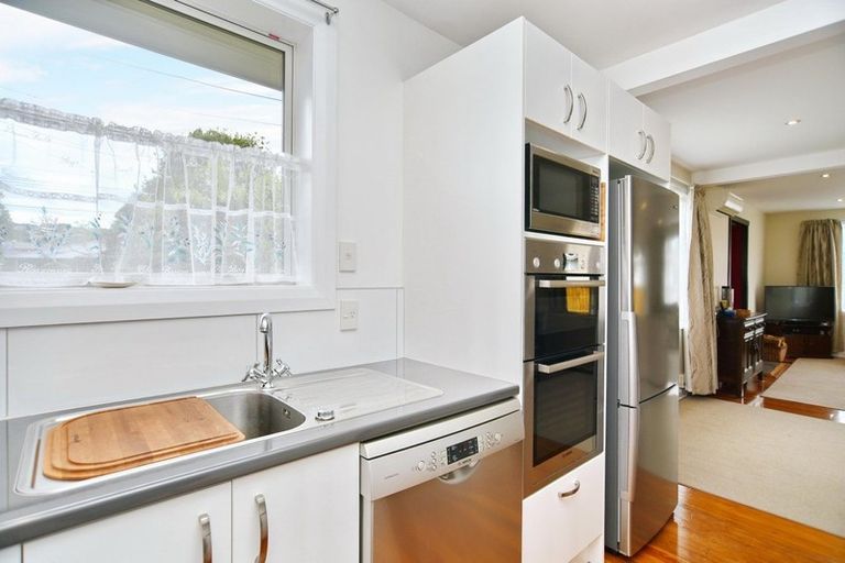 Photo of property in 57 Stanbury Avenue, Somerfield, Christchurch, 8024