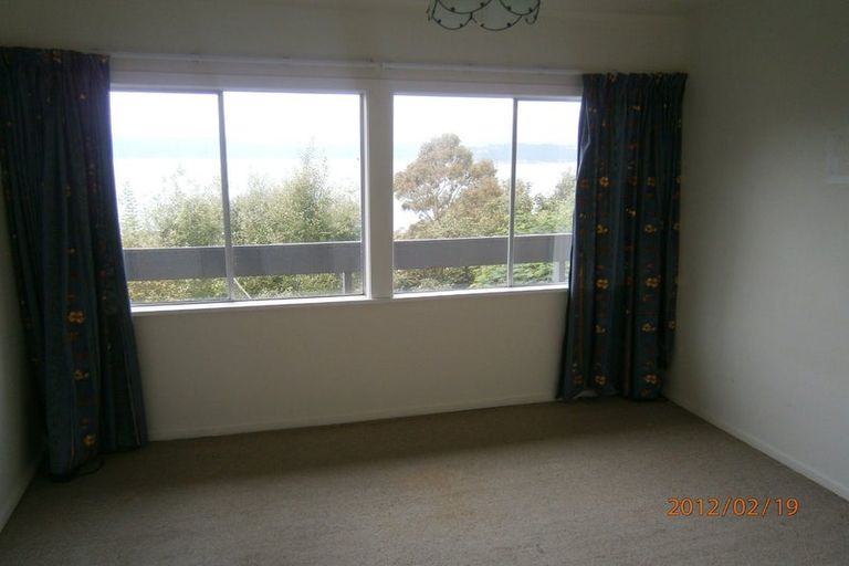 Photo of property in 2/82 Barnard Street, Wadestown, Wellington, 6012