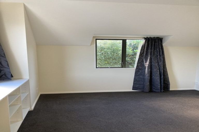 Photo of property in 227 The Parade, Island Bay, Wellington, 6023