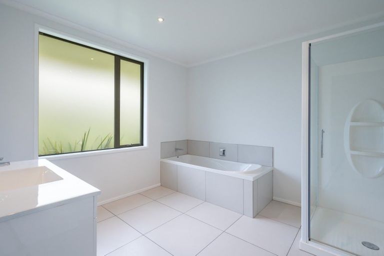 Photo of property in 2 Ashfield Place, Richmond, 7020