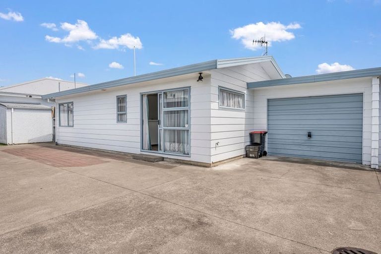 Photo of property in 18a Hillary Crescent, Maraenui, Napier, 4110