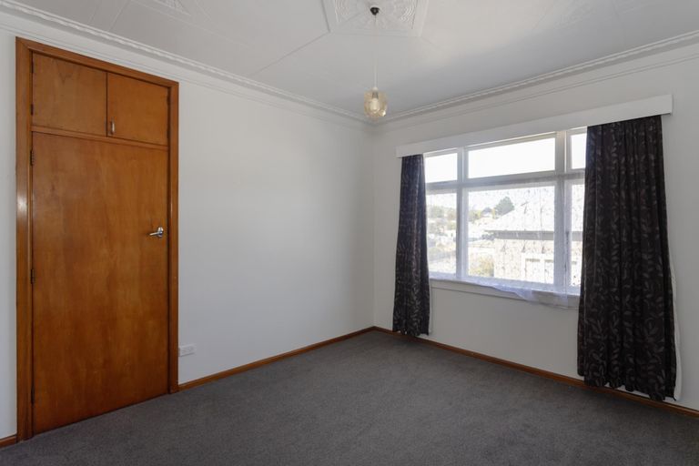 Photo of property in 56 Greta Street, South Hill, Oamaru, 9400