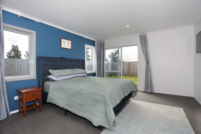 Photo of property in 28 Oldfield Lane, Marton, 4710