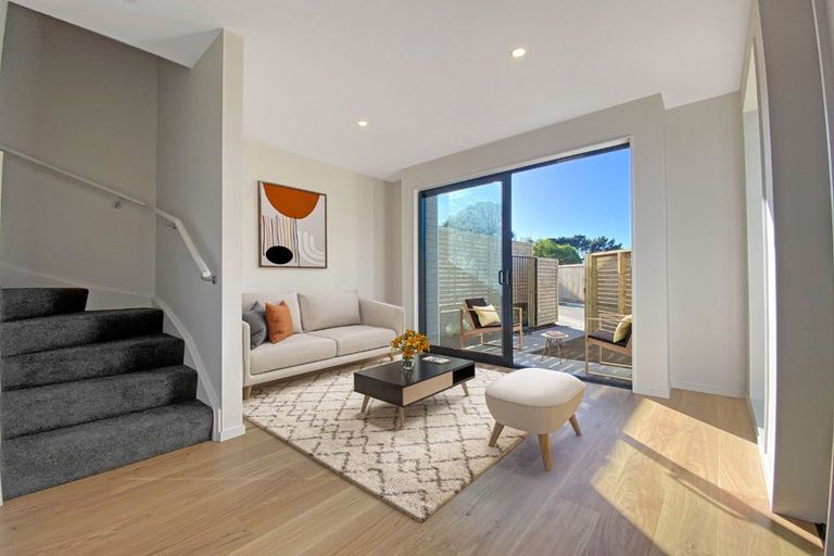 Photo of property in 21 Paeroa Street, Riccarton, Christchurch, 8041