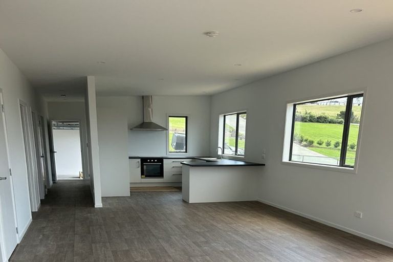 Photo of property in 10 Morey Road, Cable Bay, 0420