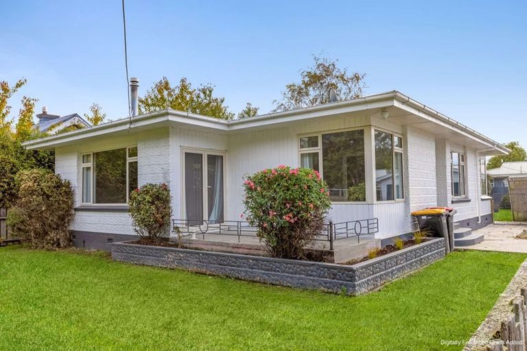 Photo of property in 32 Railway Esplanade, East Gore, Gore, 9710