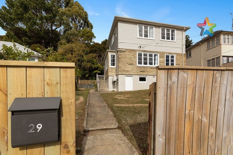 Photo of property in 29 Judd Crescent, Naenae, Lower Hutt, 5011