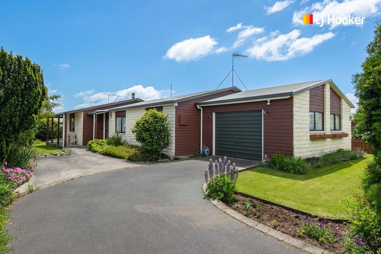 Photo of property in 131 Hagart-alexander Drive, Mosgiel, 9024