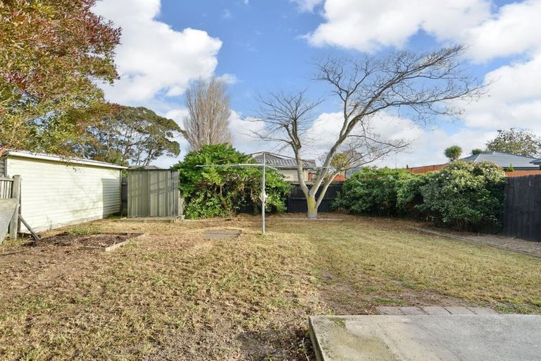 Photo of property in 262 Breezes Road, Aranui, Christchurch, 8061