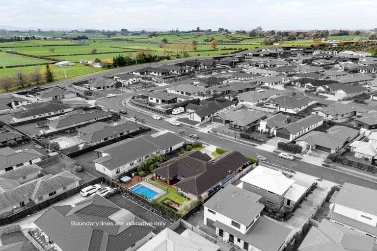 Photo of property in 32 Glaisdale Crescent, Flagstaff, Hamilton, 3210