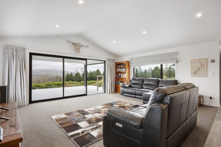 Photo of property in 1030d Valley Road, Ashhurst, 4884
