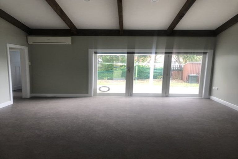 Photo of property in 40 Awaroa Road, Helensville, 0800