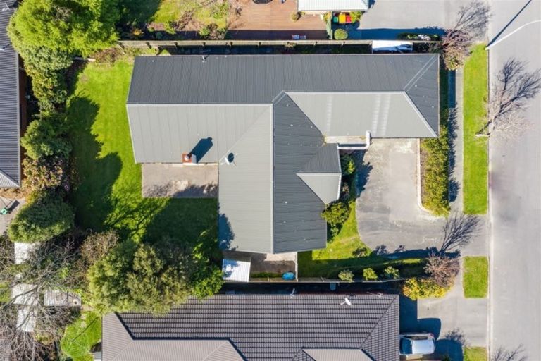 Photo of property in 20 Riverton Terrace, Halswell, Christchurch, 8025