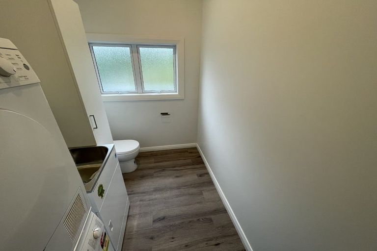 Photo of property in 14 West Road, Northland, Wellington, 6012