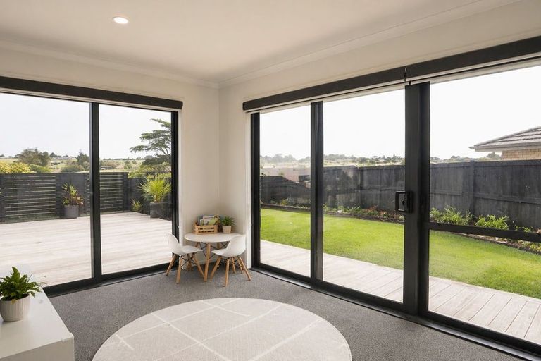 Photo of property in 4 Bragato Way, Te Kauwhata, 3710