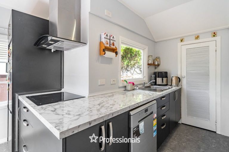 Photo of property in 8 Beechwood Lane, Te Marua, Upper Hutt, 5018