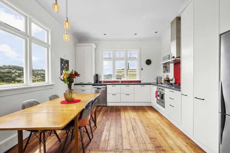 Photo of property in 8 Harland Street, Brooklyn, Wellington, 6021