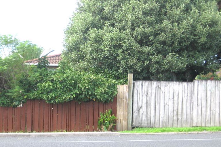 Photo of property in 20 Forest Hill Road, Henderson, Auckland, 0612