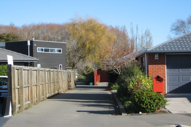 Photo of property in 68 Johns Road, Belfast, Christchurch, 8051