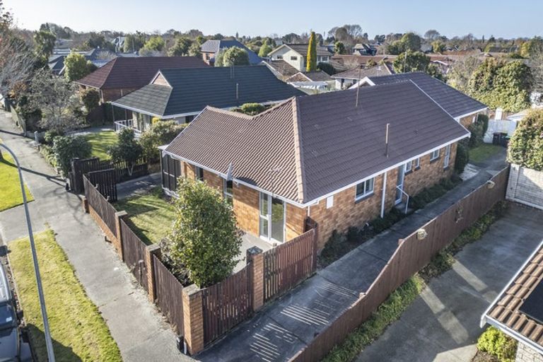 Photo of property in 1/22 Westmont Street, Ilam, Christchurch, 8041