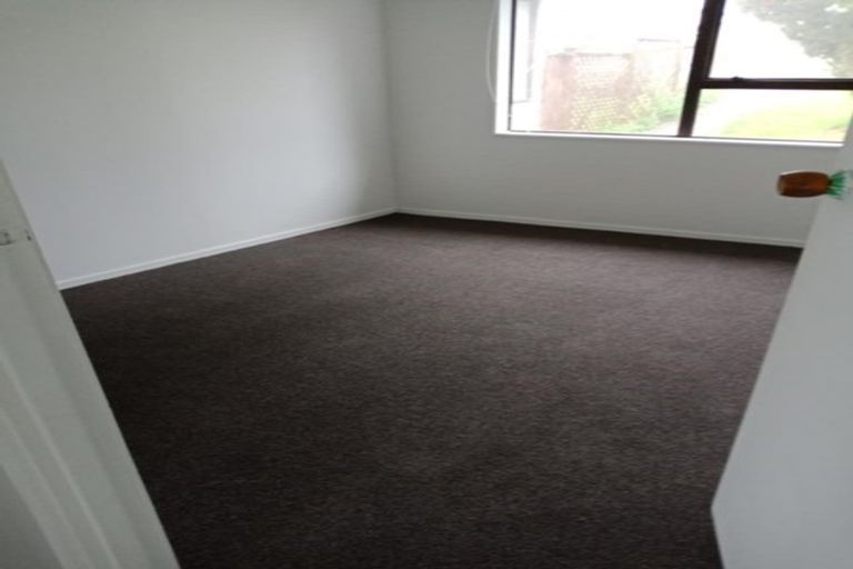 Photo of property in 192 Solar Road, Glen Eden, Auckland, 0602