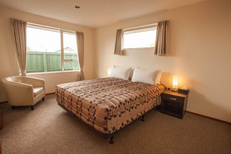 Photo of property in 35 Maxwell Street, Riccarton, Christchurch, 8041