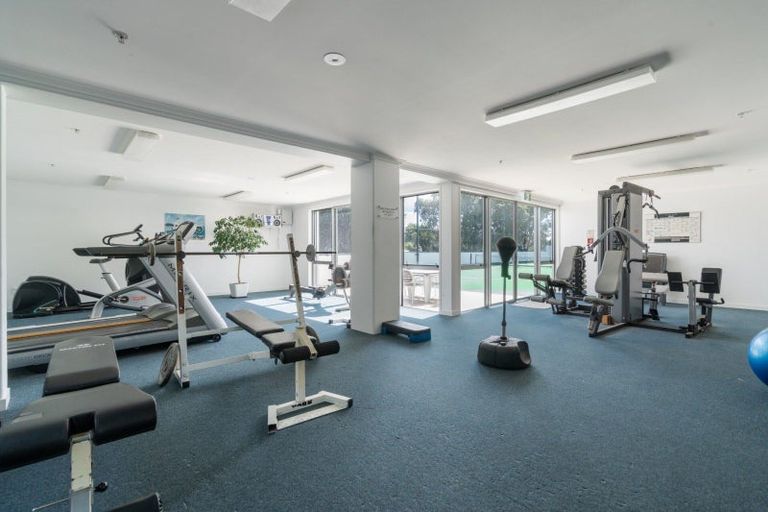 Photo of property in 206/136 Marine Parade, Mount Maunganui, 3116