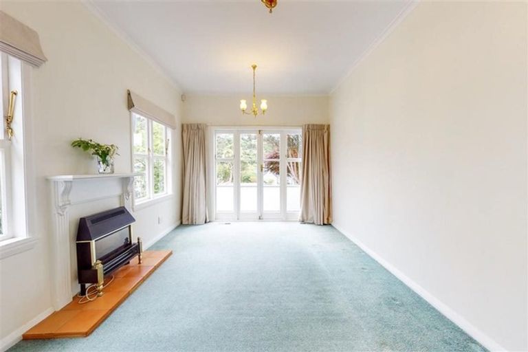 Photo of property in 6 Station Road, Khandallah, Wellington, 6035