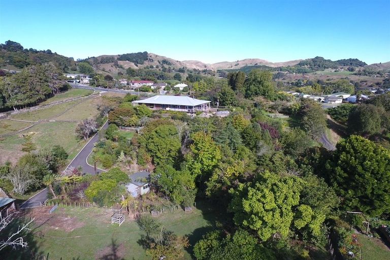 Photo of property in 49 Awakino Road, Te Kuiti, 3910
