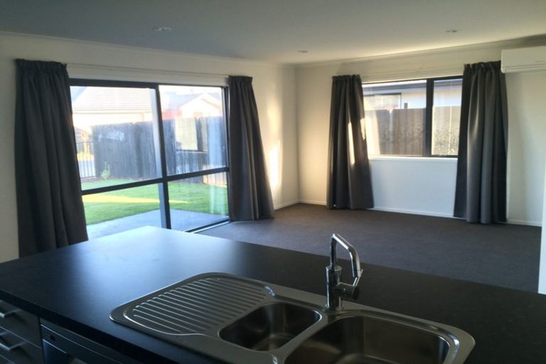 Photo of property in 33 Limbrick Crescent, Wigram, Christchurch, 8042