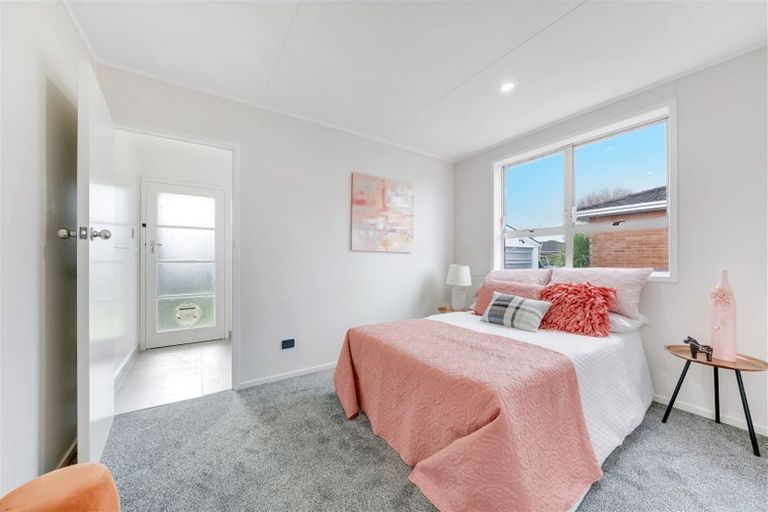 Photo of property in 68 Old Wairoa Road, Papakura, 2110